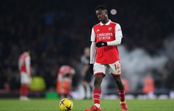 Siêu máy tính dự đoán cơ hội vô địch của Arsenal sau khi thua Man City