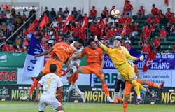 HAGL rơi chiến thắng sau siêu phẩm của cầu thủ CAHN, hòa trận thứ 4 liên tiếp