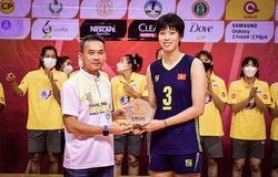 "Khủng long" Thanh Thúy kịp hội quân cùng Tuyển bóng chuyền Việt Nam cho SEA Games 32 