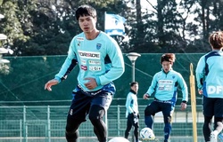 Công Phượng không được HLV Yokohama tin dùng, ngồi làm… khán giả