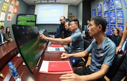 Trọng tài Việt Nam tự tin “khuất phục” VAR