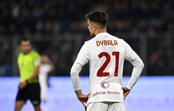 Roma thua sốc đội cuối bảng, Mourinho nhận thẻ đỏ