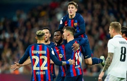 Ancelotti ngạc nhiên về cách chơi của Barca ở trận Siêu kinh điển