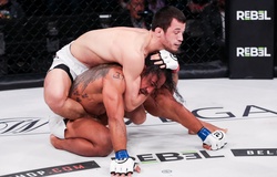 Bellator 292: Usman Nurmagomedov tung cước thần sầu, hạ Benson Henderson bằng đòn siết cổ