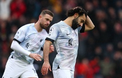 Salah sút penalty tệ nhất từng thấy, Liverpool từ đỉnh cao xuống vực sâu