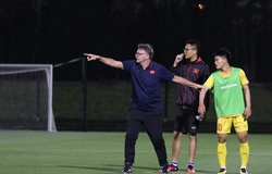 HLV Troussier sợ cầu thủ U23 Việt Nam bị tâm lý ở trận gặp U23 UAE