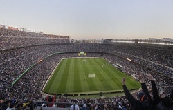 Barca sẽ tốn bao nhiêu tiền khi không chơi ở sân Nou Camp?