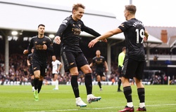 Đội hình ra sân Liverpool vs Arsenal: Trossard đóng vai siêu dự bị 