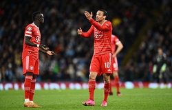 Cãi nhau trong phòng thay đồ ở Bayern: Mane tát Sane