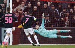 Mourinho thất bại, Roma là đội bóng đen đủi nhất châu Âu