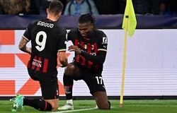 AC Milan và Napoli gây kịch tính với 2 quả phạt đền và bàn gỡ ở phút cuối