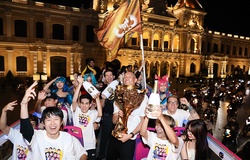 Ông chủ TK chơi lớn, GAM Esports diễu hành ăn mừng chức vô địch VCS thứ 8, hướng tới MSI