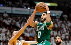 Jayson Tatum tìm lại chính mình, Boston Celtics kéo dài chung kết Miền Đông thêm 1 trận