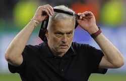 Mourinho “tố cáo” trọng tài như thế nào sau trận chung kết Europa League?