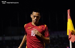 HLV Troussier gọi một loạt cầu thủ mới, gạt Văn Quyết khỏi tuyển Việt Nam