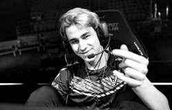 Tuyển thủ VALORANT 19 tuổi qua đời vì trầm cảm