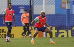 Đội hình Brazil xuất hiện nhân tố mới lạ cho trận gặp Guinea