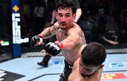 Max Holloway sẽ chuyển hẳn lên hạng nhẹ, nhắm đến đai BMF của UFC?