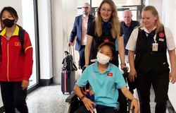 Huỳnh Như ngồi xe lăn, tình hình chấn thương ra sao?