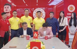 Quang Hải dẫn bạn gái dự ký kết hợp đồng, gia nhập CLB CAHN là “trang mới sự nghiệp”