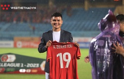 Quang Hải được đăng ký số áo lạ ở CLB CAHN