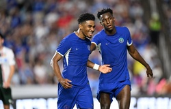 Tiền vệ 21 tuổi lập cú đúp, Chelsea thắng đậm trận mở màn mùa hè