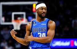 Sau chuỗi chấn thương đầu gối dai dẳng, cựu hậu vệ All-Star Kemba Walker chia tay NBA