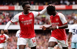 Arsenal kết liễu đối thủ sau 30 phút bằng siêu phẩm của Saka