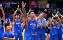 Chùm ảnh: Hanoi Buffaloes ngược dòng ngoạn mục trước Saigon Heat, leo lên đỉnh BXH VBA 2023