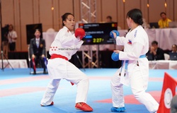 Từ cú ép cân ngoạn mục đến tấm huy chương Karate đầu tiên tại ASIAD 19 của Đinh Thị Hương