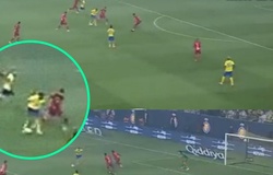 Ronaldo lần thứ hai đánh gót tạo nên bàn thắng cho Al Nassr