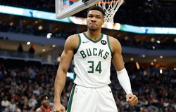 Giannis Antetokounmpo hoàn tất bộ chỉ số đặc biệt trong màu áo Milwaukee Bucks