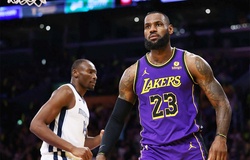 LeBron James thẳng thắn chê Los Angeles Lakers giữa chuỗi trận tệ nhất từ đầu mùa