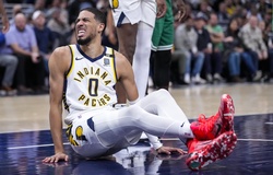 Ứng viên NBA All-Star Tyrese Haliburton dính chấn thương sau pha xoạc chân ngoài ý muốn