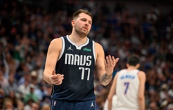 Luka Doncic bỏ lỡ quả ném phạt quan trọng, Dallas Mavericks đánh rơi chiến thắng Game 4 trước OKC