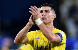 Ronaldo bị Mitrovic đe doạ ngôi Vua phá lưới giải VĐQG Saudi Arabia