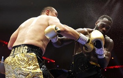 "Gã khổng lồ Trung Hoa" Zhilei Zhang knockout Deontay Wilder: Kỷ nguyên kết thúc