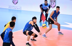 Nỗ lực đến cùng bóng chuyền nam Việt Nam vẫn không thể tạo bất ngờ ngày ra quân AVC Challenge Cup