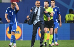 HLV Spalletti nổi giận, tức giận hét vào mặt truyền thông Italia