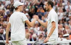 Kết quả tứ kết Wimbledon 2024: Sinner gục ngã trước Medvedev