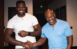 Francis Ngannou tự tin “ông thầy” Mike Tyson sẽ khiến Jake Paul bị sốc