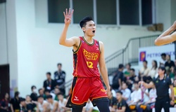 Nguyễn Huỳnh Phú Vinh cùng Saigon Heat lập kỷ lục 3 điểm ở VBA Finals 2024