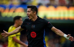 Lewandowski chỉ còn cách cột mốc vĩ đại của Ronaldo và Messi 1 bàn