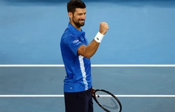 Djokovic ngược dòng đánh bại Alcaraz, tiến vào bán kết Australian Open 2025