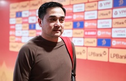 Đang đua vô địch V.League, HLV Đức Thắng bất ngờ chia tay Thể Công Viettel