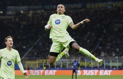 Raphinha cân bằng kỷ lục ghi bàn của Ronaldo tại Champions League