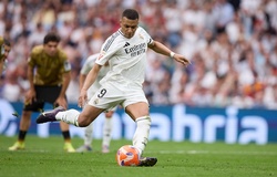 Mbappe chạm một tay vào danh hiệu Chiếc giày vàng châu Âu