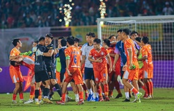 Phép màu Bùi Tiến Dũng, nghiệt ngã Công Phượng