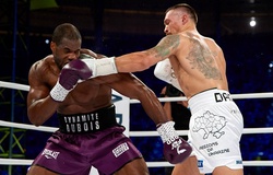 Oleksandr Usyk chạm kỳ tích độc nhất vô nhị nếu hạ Daniel Dubois