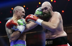 Oleksandr Usyk nhận được kèo từ Tyson Fury trước ngày đấu Dubois